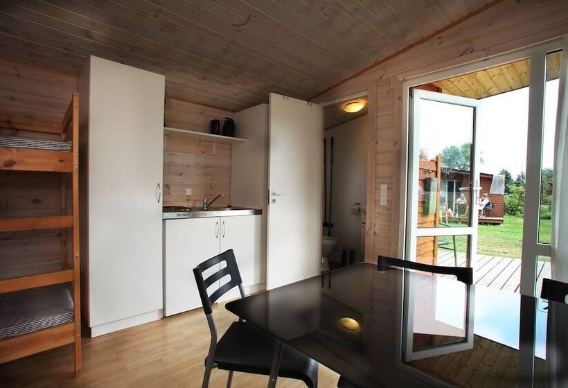 فندق First Camp Ajstrup Strand