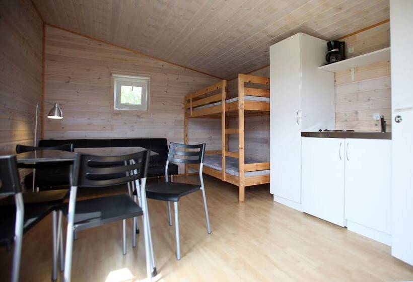 فندق First Camp Ajstrup Strand