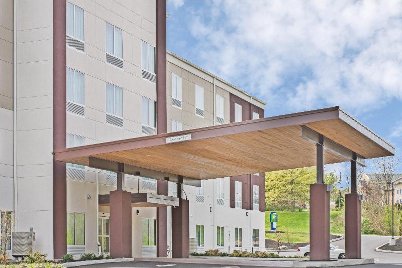 فندق Holiday Inn Express & Suites New Cumberland, An Ihg