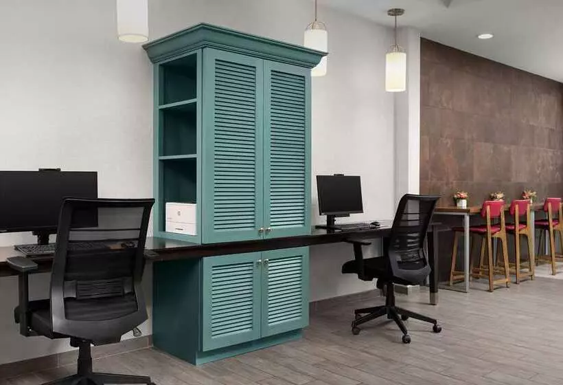 Hotelli Home2 Suites By Hilton Knoxville West