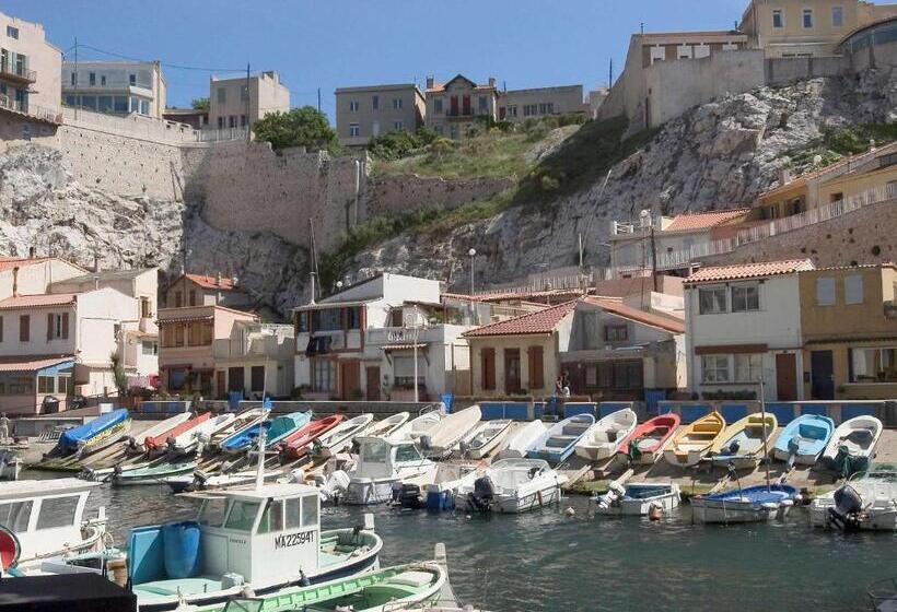 هتل Ibis Budget Marseille Vieux Port