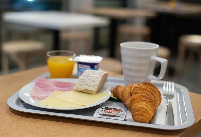 فندق Kyriad Direct Clermont Ferrand Nord Gerzat