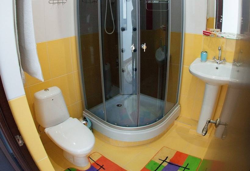 فندق Piramida Business