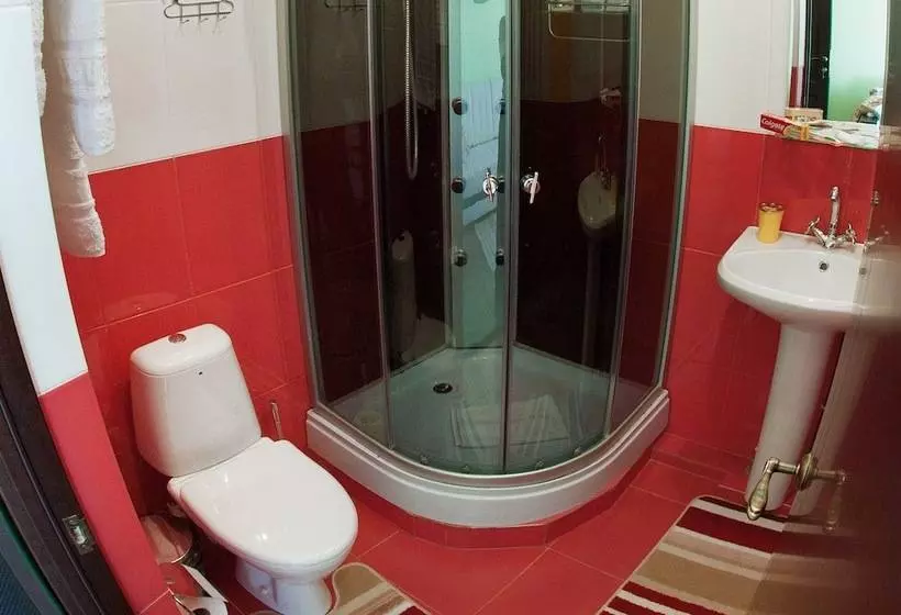 Отель Piramida Business