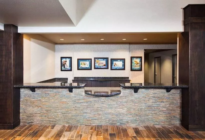 Отель Red Lion Ridgewater Inn & Suites Polson