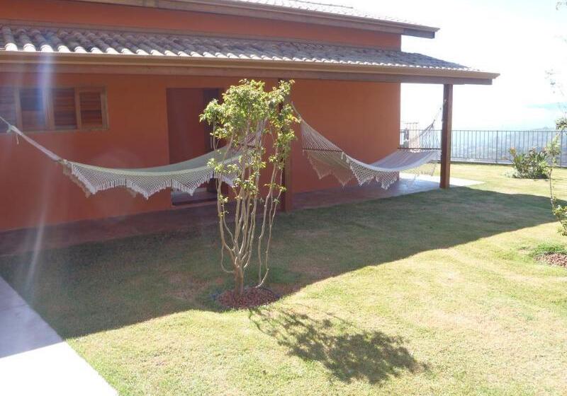 Otel Refugio Vista Serrana