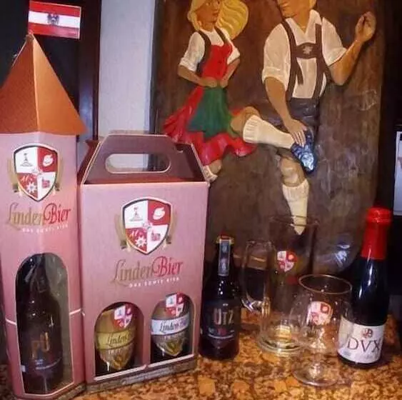 Отель Treze Tilias Park