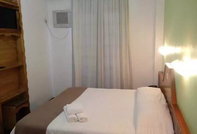 Отель Treze Tilias Park