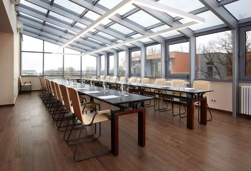 Отель Velich Country Club