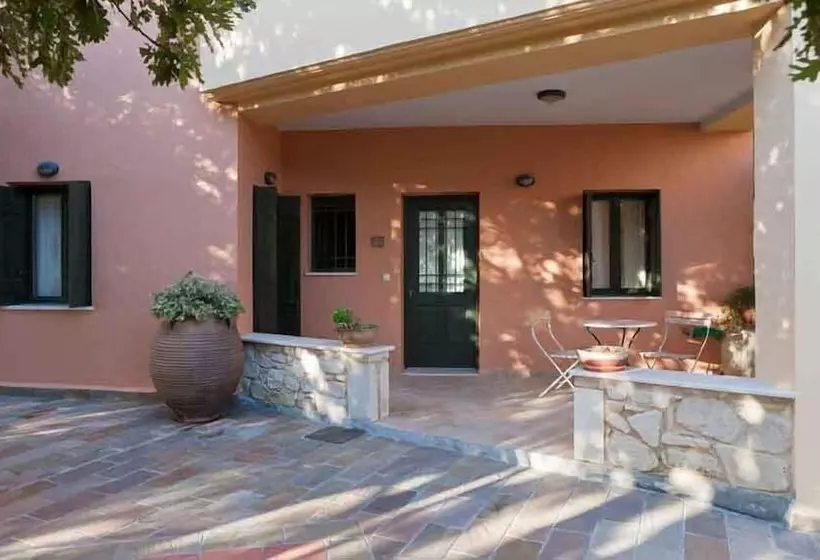 Kastellos Village Agathes Houses