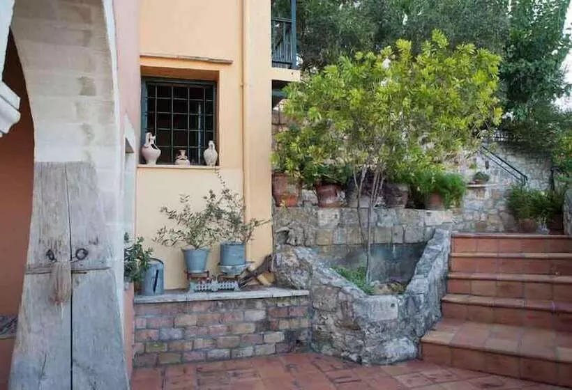 Kastellos Village Agathes Houses