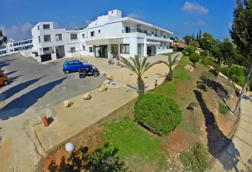 Konnos Bay Hotel Apartments