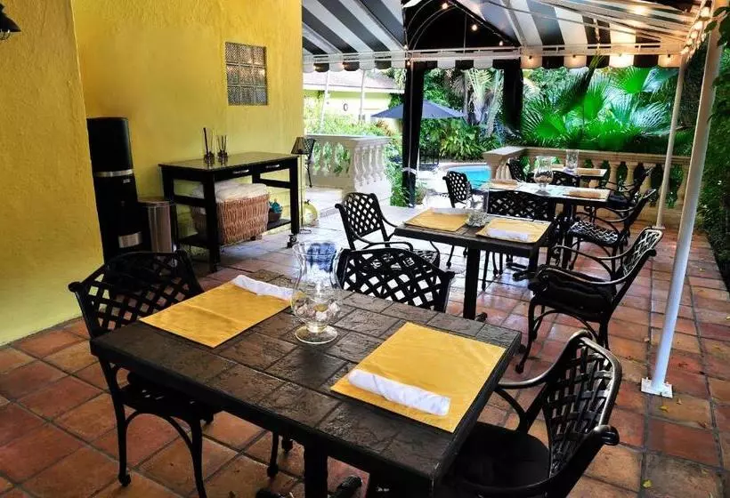 Mango Inn Bed And Breakfast