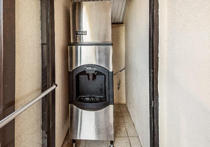 Мотель Red Roof Inn Anderson, In