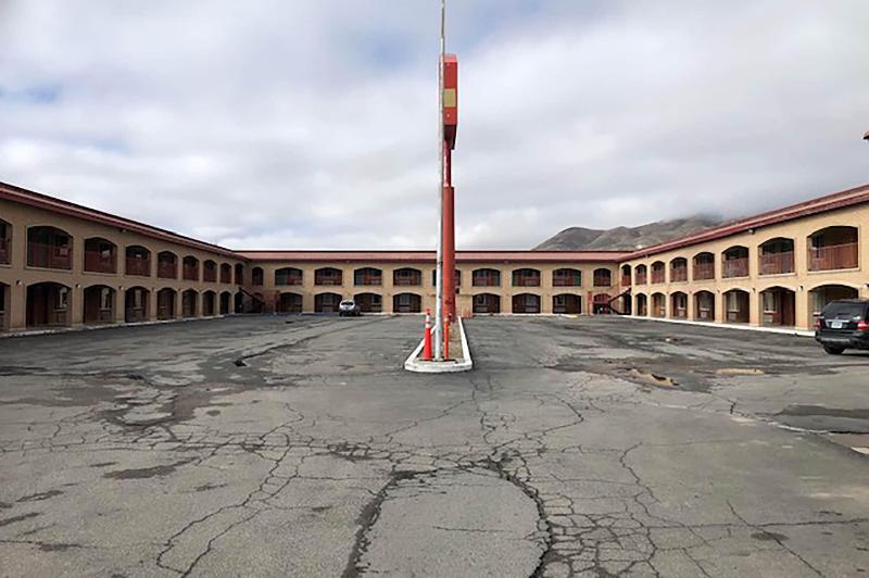 מוטל Rodeway Inn