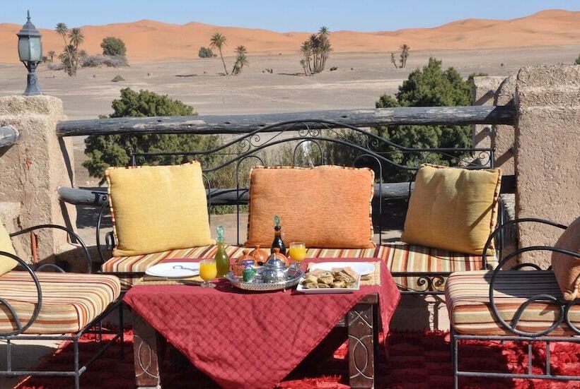 بنسيون Nasser Palace Hôtel & Bivouacs