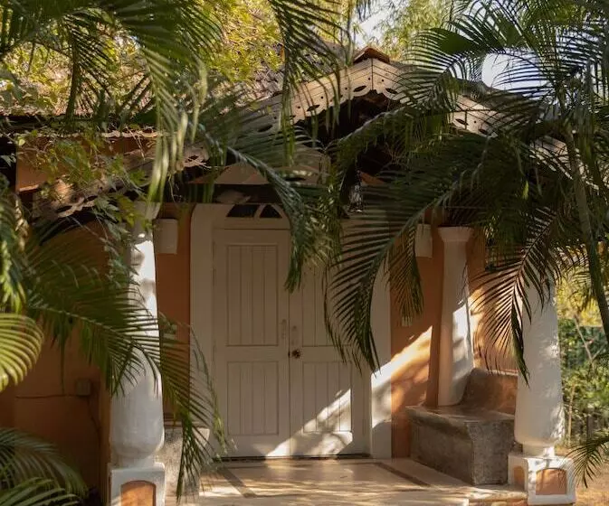 Wildflower Villas   All Villa Hotel, Family Run