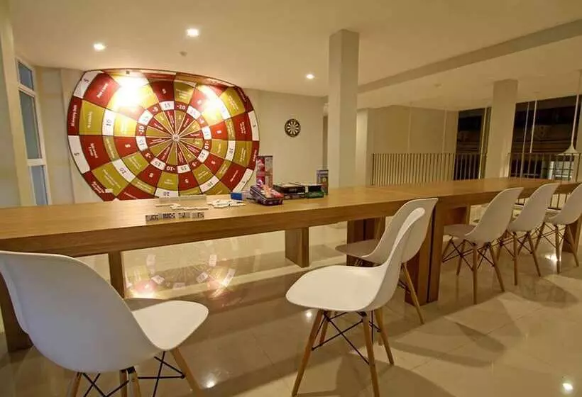 ユースホステル Chern Bangkok