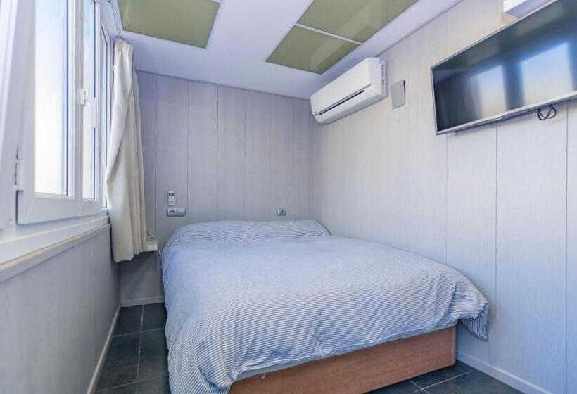 Carihuela Beach Apartamentos