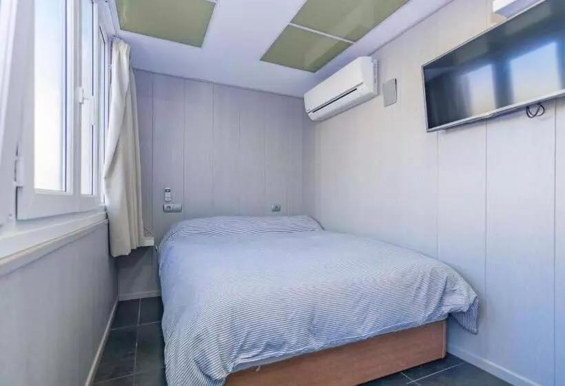 Carihuela Beach Apartamentos