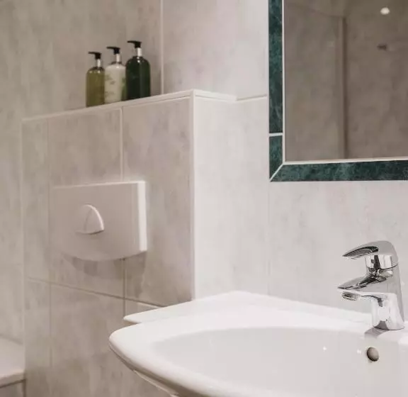 Ferienhotel Pass Thurn