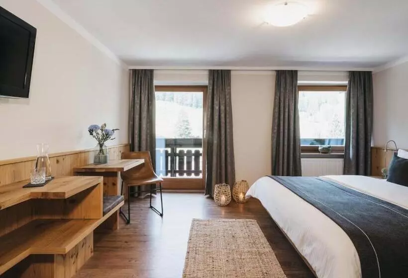 Ferienhotel Pass Thurn