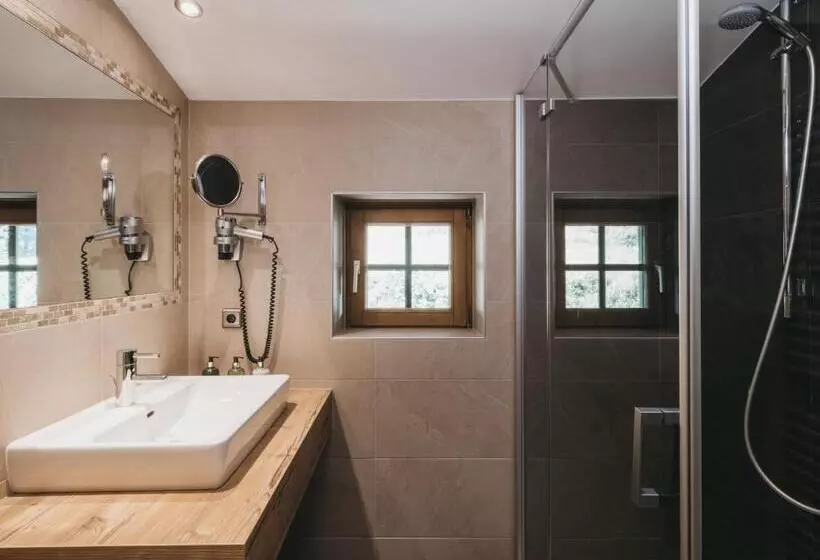 Ferienhotel Pass Thurn