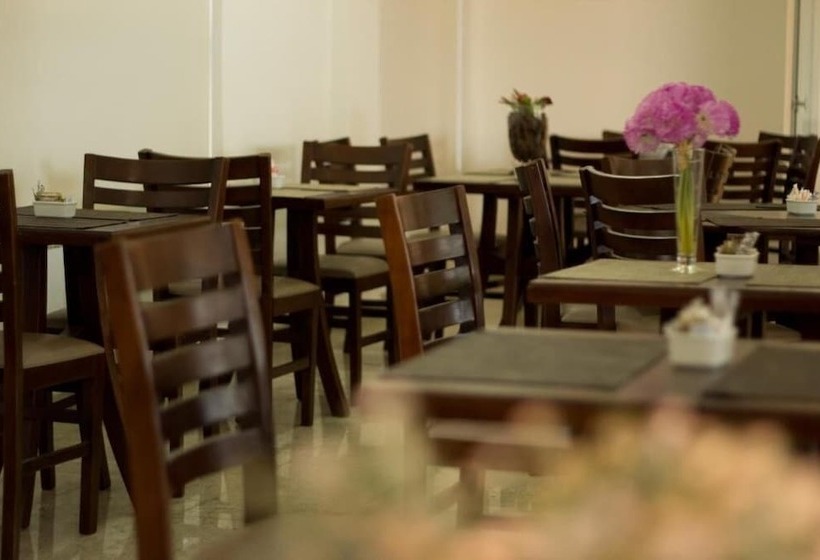 Bombonato Hotel   Fácil Acesso Ao Aeroporto E Parque De Exposições Abcz   By Up