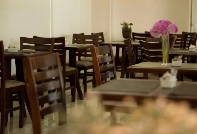 Bombonato Hotel Fácil Acesso Ao Aeroporto E Parque De Exposições Abcz By Up