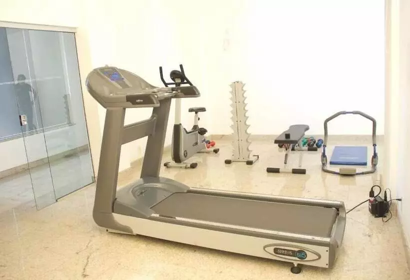 Bombonato Hotel Fácil Acesso Ao Aeroporto E Parque De Exposições Abcz By Up