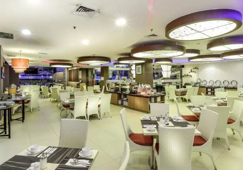 בית מלון כפרי Bw Suite Belitung