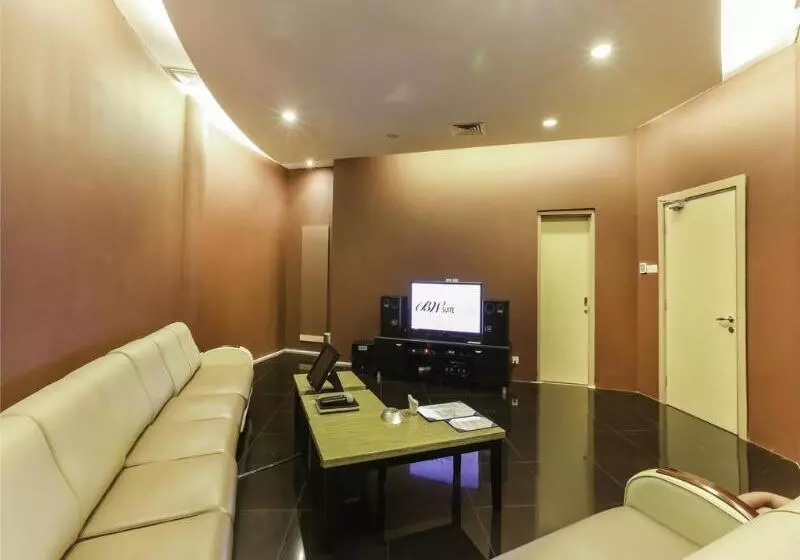 בית מלון כפרי Bw Suite Belitung