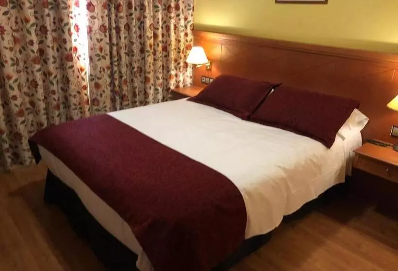 ホテル Camino Real