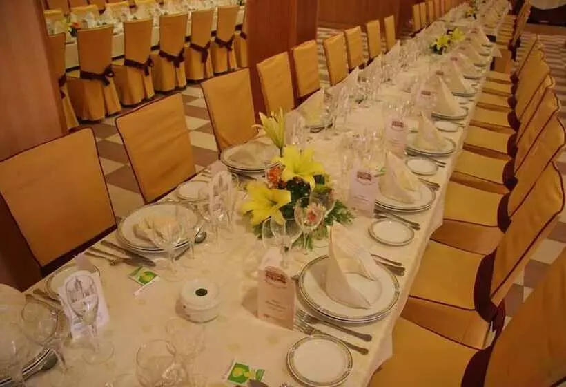 ホテル Camino Real