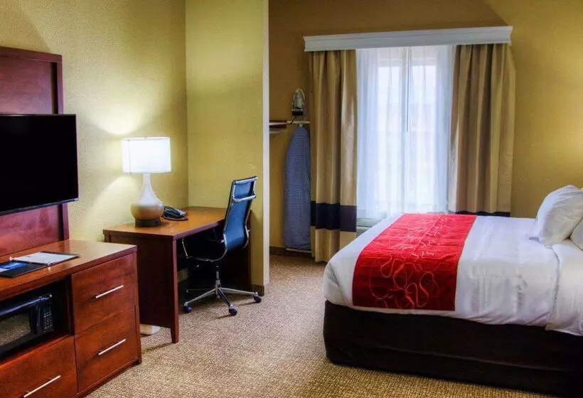 호텔 Comfort Suites Plymouth Near Us 30