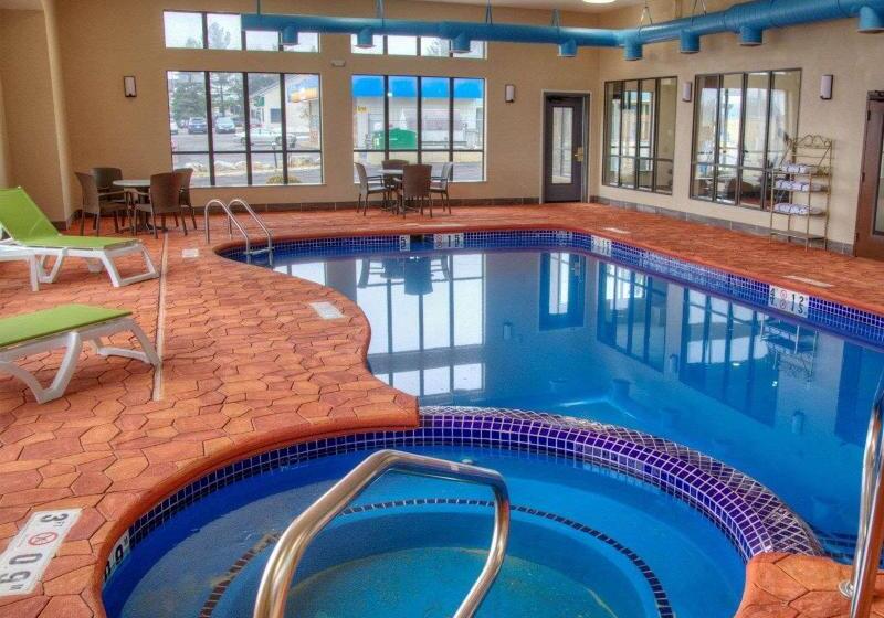 酒店 Comfort Suites Plymouth Near Us 30