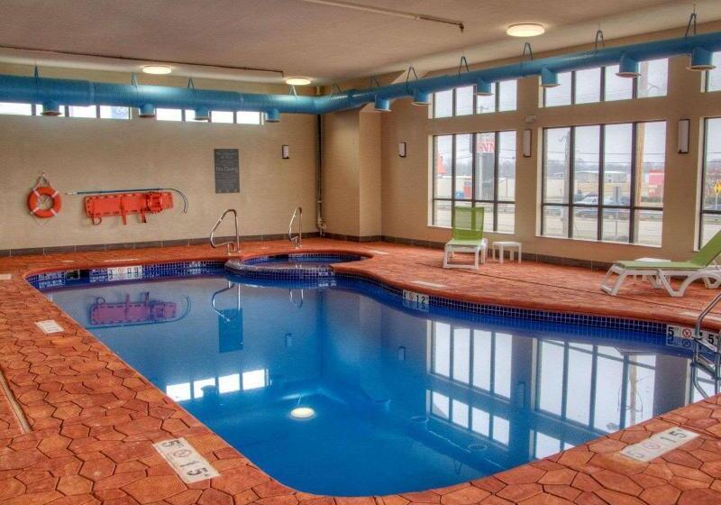 酒店 Comfort Suites Plymouth Near Us 30