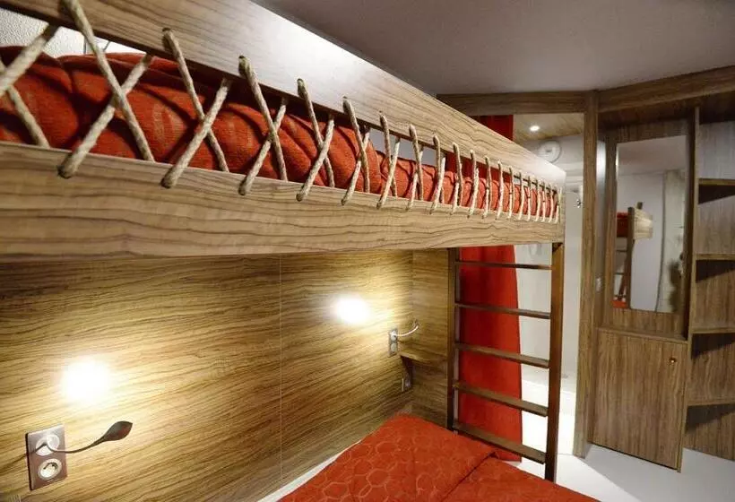 בית מלון כפרי Du Parc  Pirates