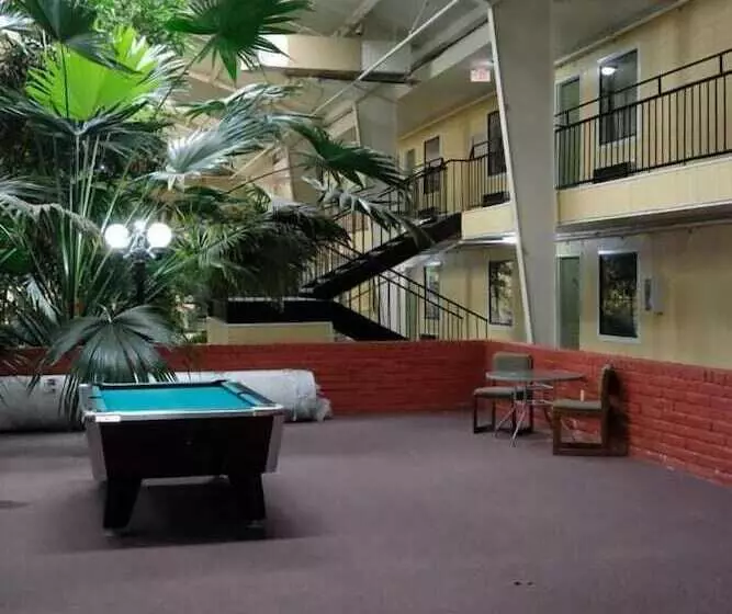 ホテル Econo Lodge Elk City