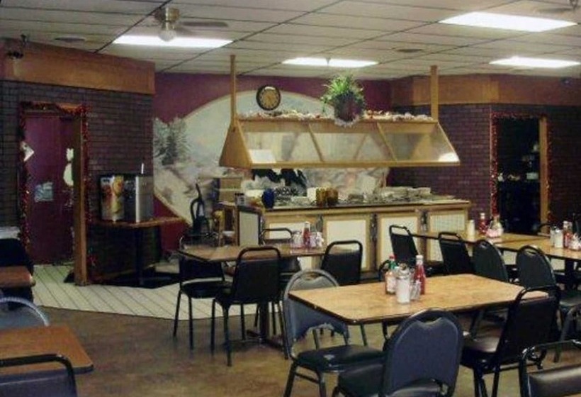 Отель Econo Lodge Elk City