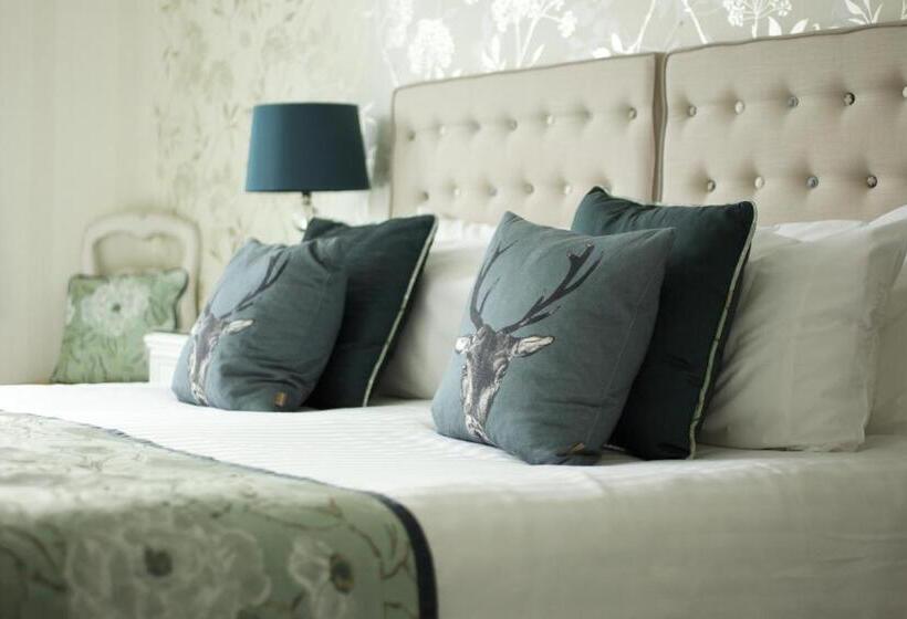 בית מלון כפרי Exmoor White Horse Inn