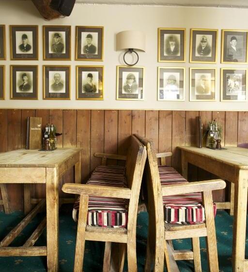 בית מלון כפרי Exmoor White Horse Inn