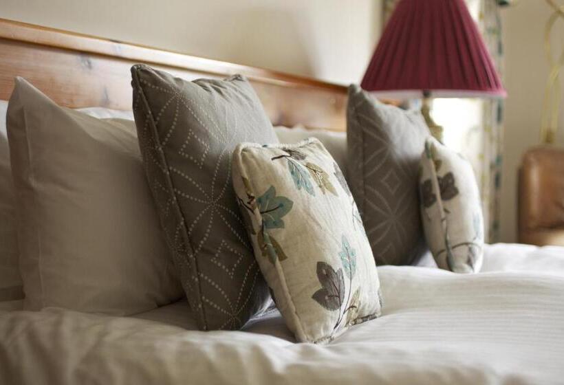 בית מלון כפרי Exmoor White Horse Inn