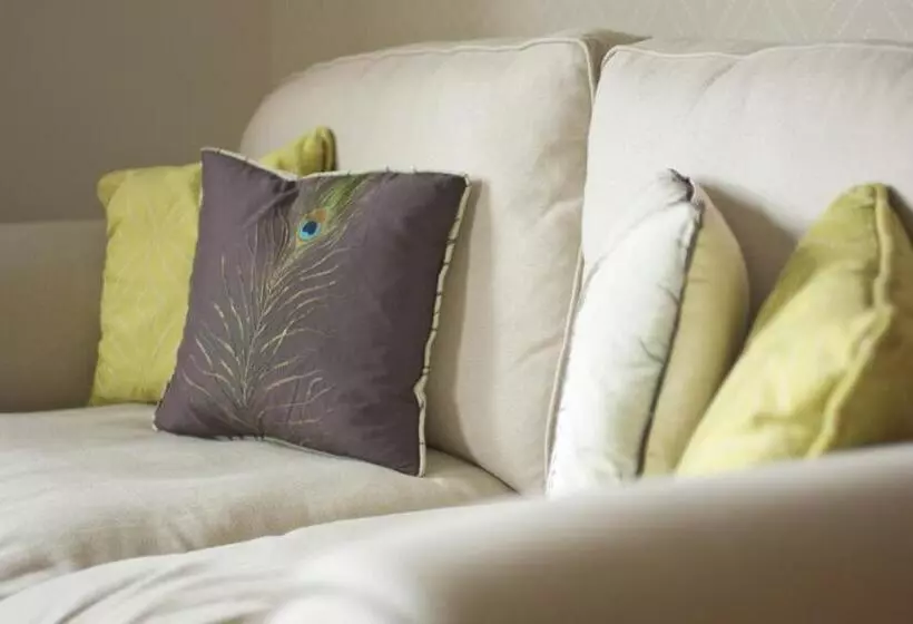 Отель Exmoor White Horse Inn