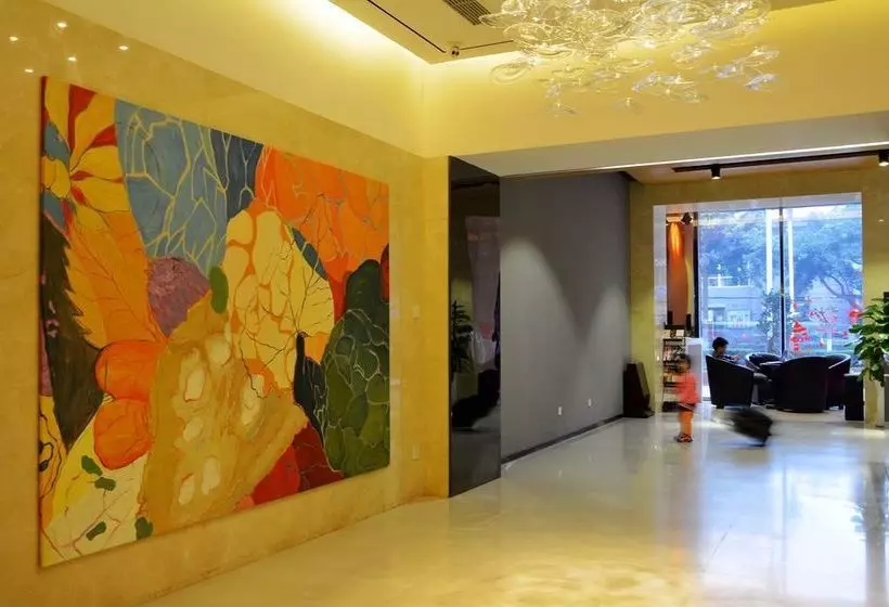 Hotel Ibis Leshan City Center