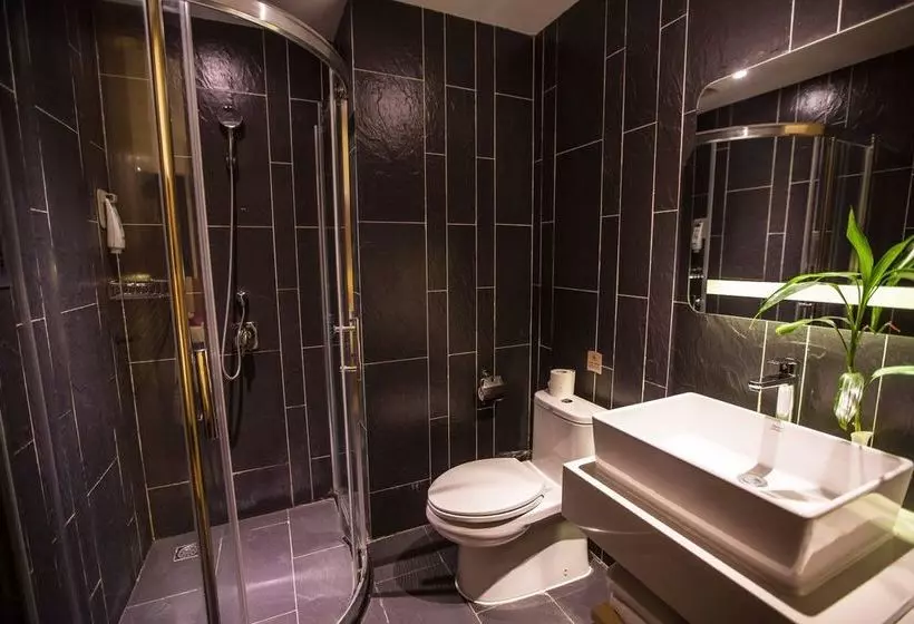 Hotel Ibis Leshan City Center