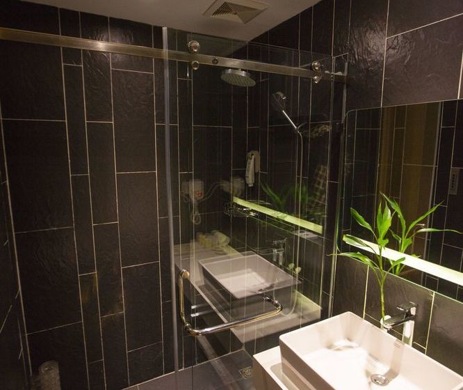 ホテル Ibis Leshan City Center