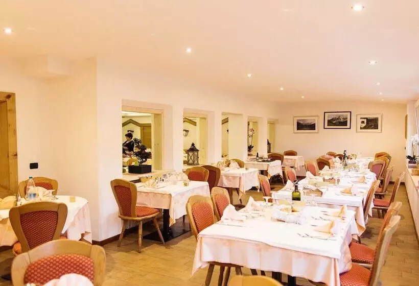 Отель La Montanara Predazzo