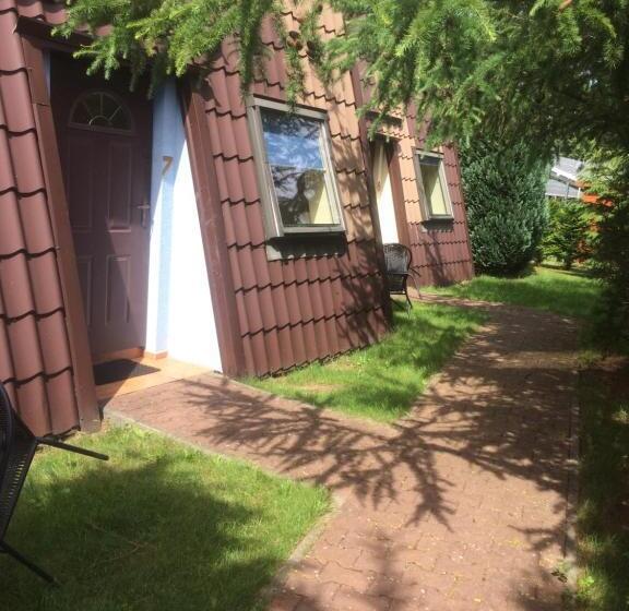 فندق Ośrodek Delfin