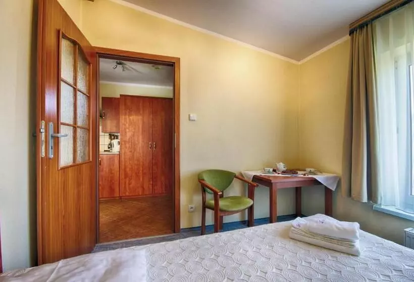 Отель Ośrodek Delfin